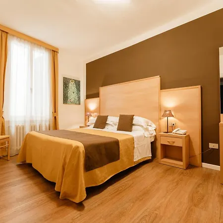 Eden Ξενοδοχείο Salò